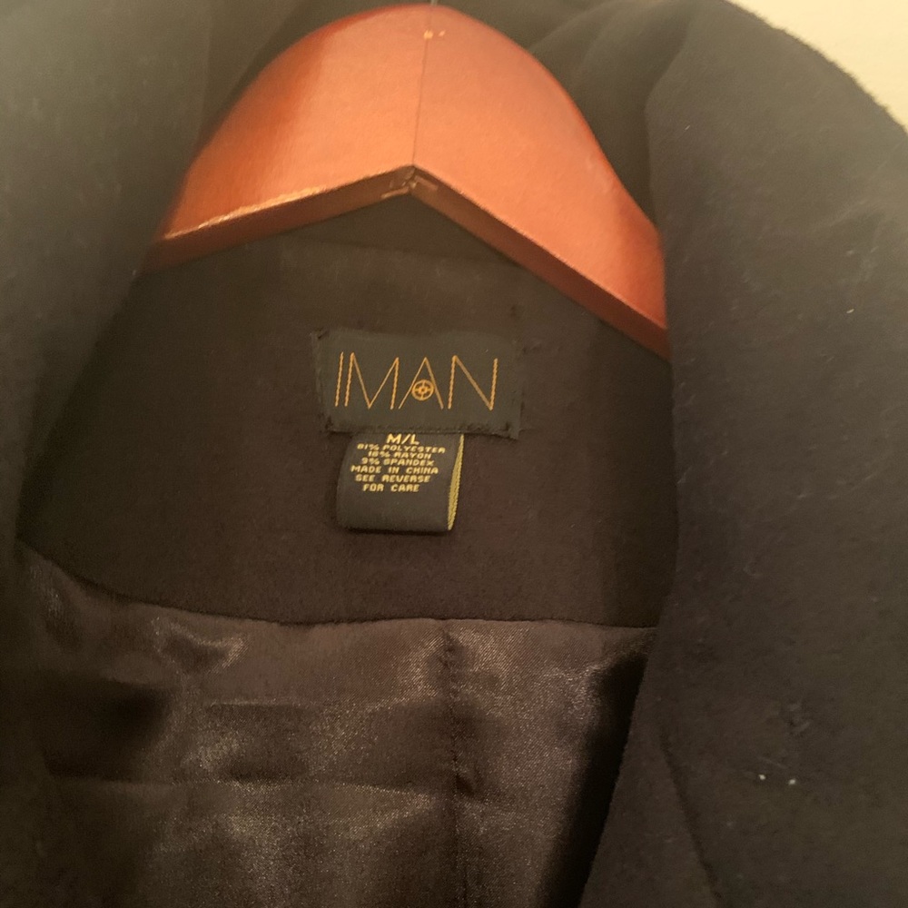 Iman cape